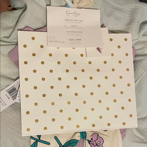 Jessica Simpson Purple and Cream Kids Matching Set 3-6 months gift bag bundle - Picture 6 of 7